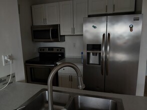 2501 Riverside Dr, Unit The Tower Club in Coral Springs, FL - Foto de edificio - Building Photo