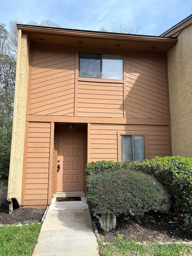 property at 85 Debarry Ave