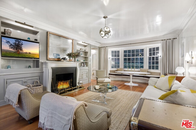 property at 163 Acari Dr