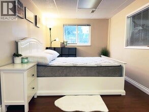 48xx McKee Pl in Burnaby, BC - Building Photo - Building Photo