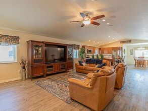 1214 Coppet St in Fairbanks, AK - Building Photo - Building Photo