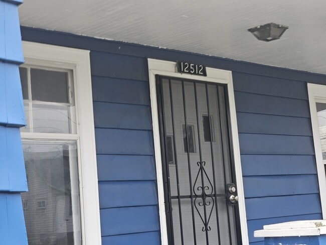 12512 Revere Ave in Cleveland, OH - Building Photo - Building Photo