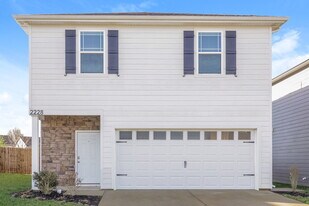 2228 Lismore Dr in Murfreesboro, TN - Building Photo