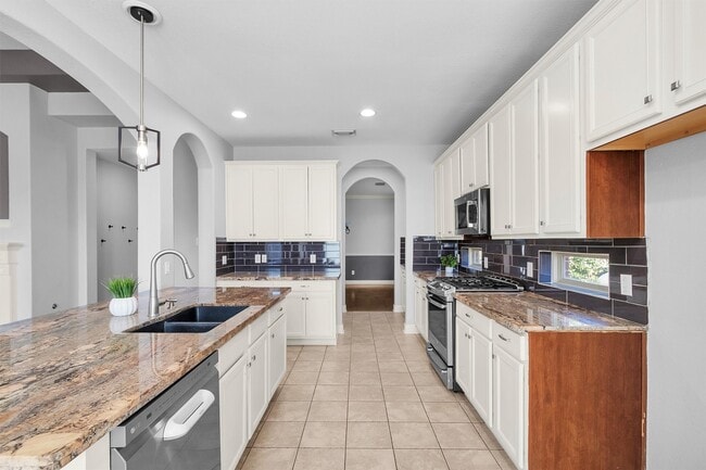 30515 Mystic Canyon Dr in Spring, TX - Building Photo - Building Photo