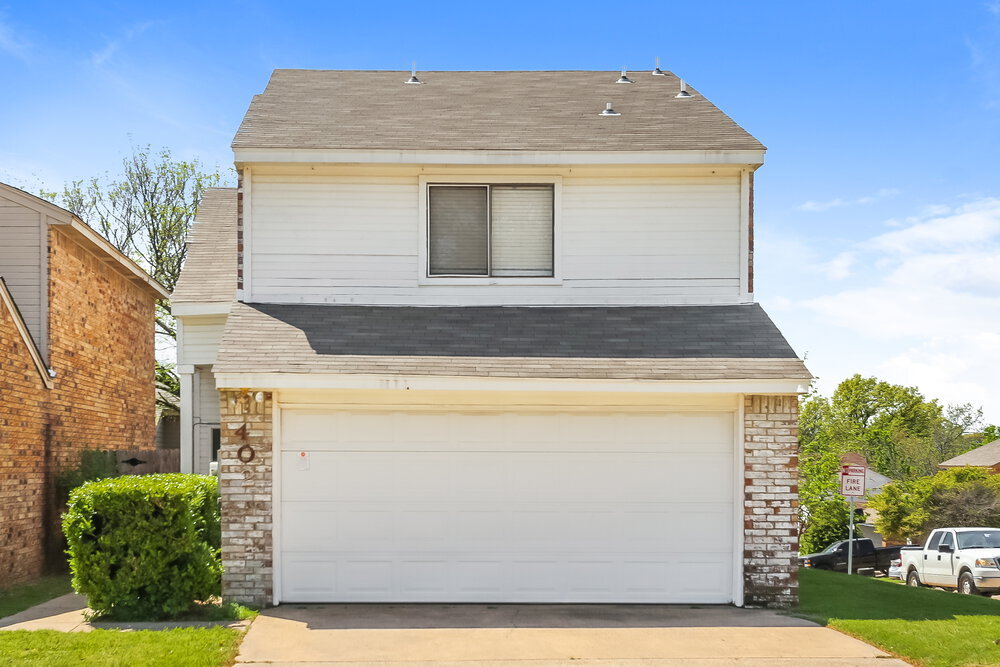 402 Dawn Dr in Duncanville, TX - Building Photo