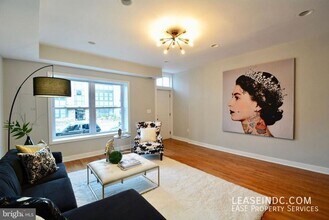633 14th St NE in Washington, DC - Building Photo - Building Photo