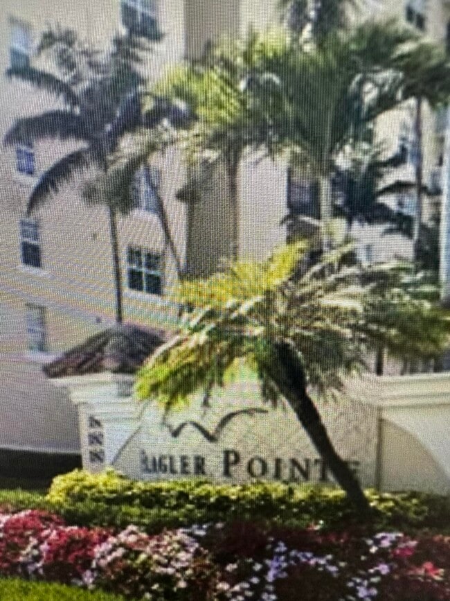 property at 1801 N Flagler Dr