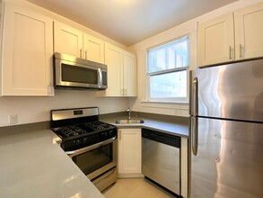 1460 Sutter St in San Francisco, CA - Building Photo - Building Photo
