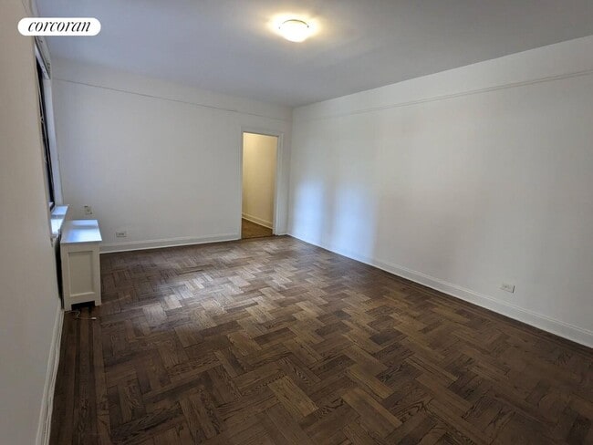 779 Riverside Dr in New York, NY - Building Photo - Building Photo