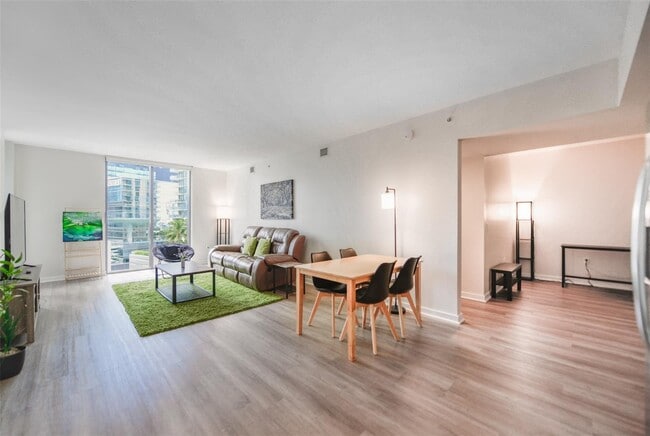 property at 31 SE 6th St