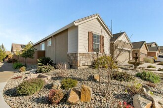12710 Thornberg Way in Rancho Cordova, CA - Building Photo - Building Photo