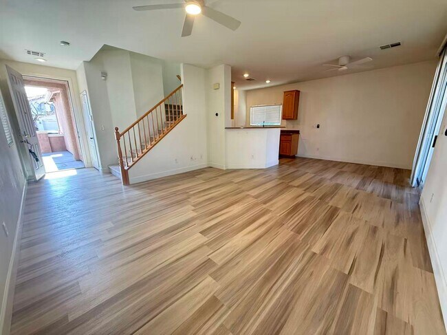 11616 W Kings Arms Ln in Las Vegas, NV - Building Photo - Building Photo