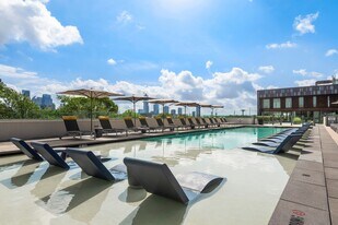 Lamar Union in Austin, TX - Building Photo