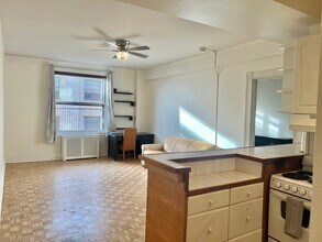 21 Beacon St, Unit 6T in Boston, MA - Building Photo - Building Photo
