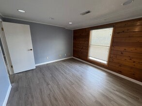 661 Reynoldswood Rd, Unit 1 in Dixon, IL - Building Photo - Building Photo