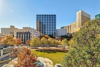 1006 Houston St, Unit 300 in Fort Worth, TX - Building Photo - Building Photo