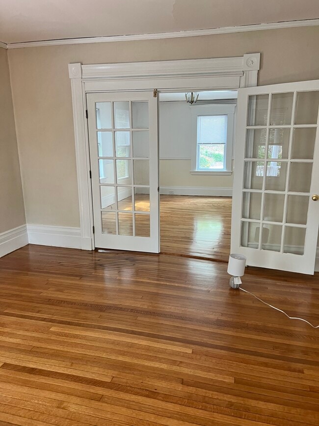 103 Pleasant St, Unit 1, Unit 1