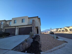 2145 380 S in Hurricane, UT - Building Photo - Building Photo