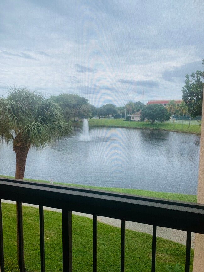 property at 950 Egret Cir