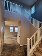10384 Bagg Ave in Las Vegas, NV - Building Photo - Building Photo