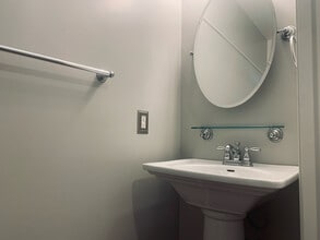 6520 Landing Way in Hyattsville, MD - Building Photo - Building Photo