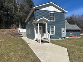 135 Gale Rd in Mongaup Valley, NY - Building Photo