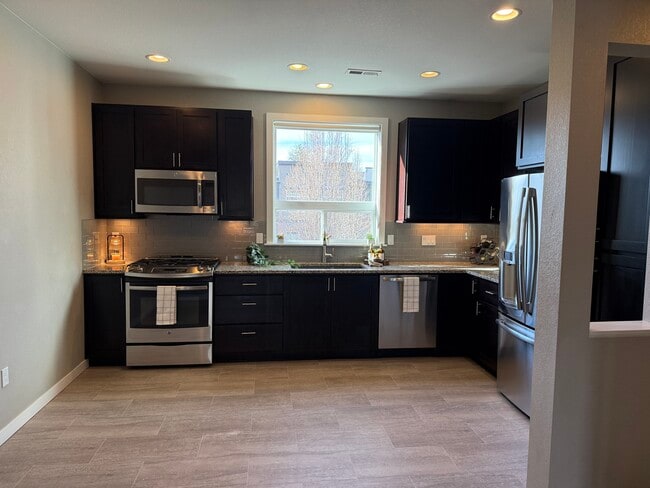 property at 5660 W 38th Ave