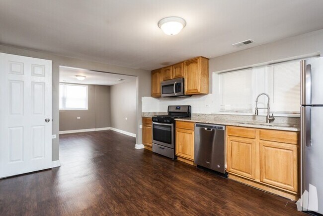 1634 N Campbell Ave-Unit -GC in Chicago, IL - Building Photo - Building Photo