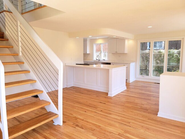 2 Violet Ln in Westport, CT - Building Photo - Building Photo