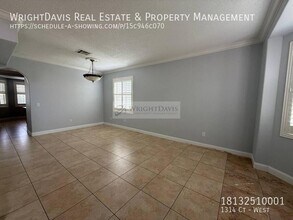 1314 Ct in Zephyrhills, FL - Building Photo - Building Photo