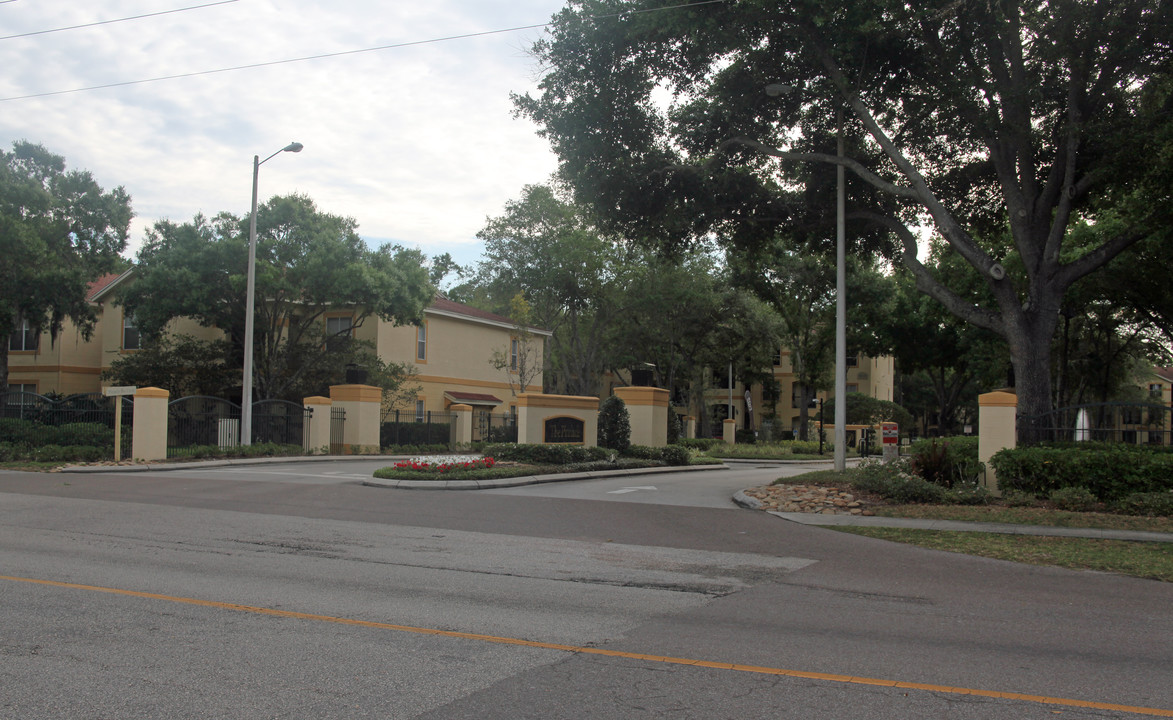 The Pinnacle at Carrollwood in Tampa, FL - Building Photo