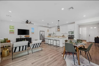 8883 Solo Wy in Elk Grove, CA - Building Photo - Building Photo
