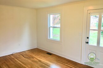 111 Crane Ave in Greenville, SC - Building Photo - Building Photo