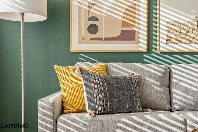 701 W 101st Pl S in Jenks, OK - Building Photo - Building Photo