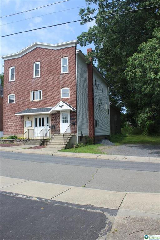 property at 116 Chestnut St