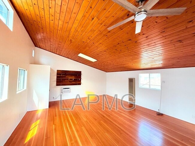property at 626 E Harvard Rd