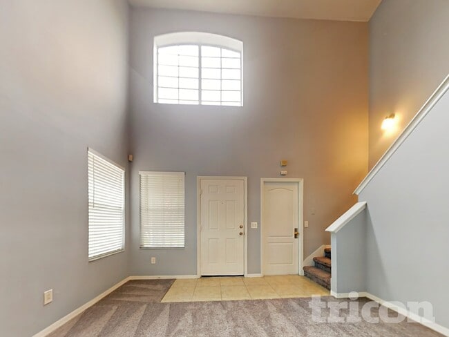 8405 Quarter Horse Dr in Riverview, FL - Building Photo - Building Photo