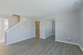 10412 Pintail Ln in Indianapolis, IN - Foto de edificio - Building Photo