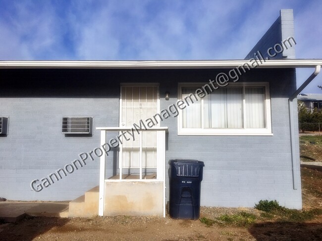 property at 4480 N Viewpoint Dr
