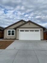 3518 Coffey Mdw Pl in Santa Rosa, CA - Building Photo