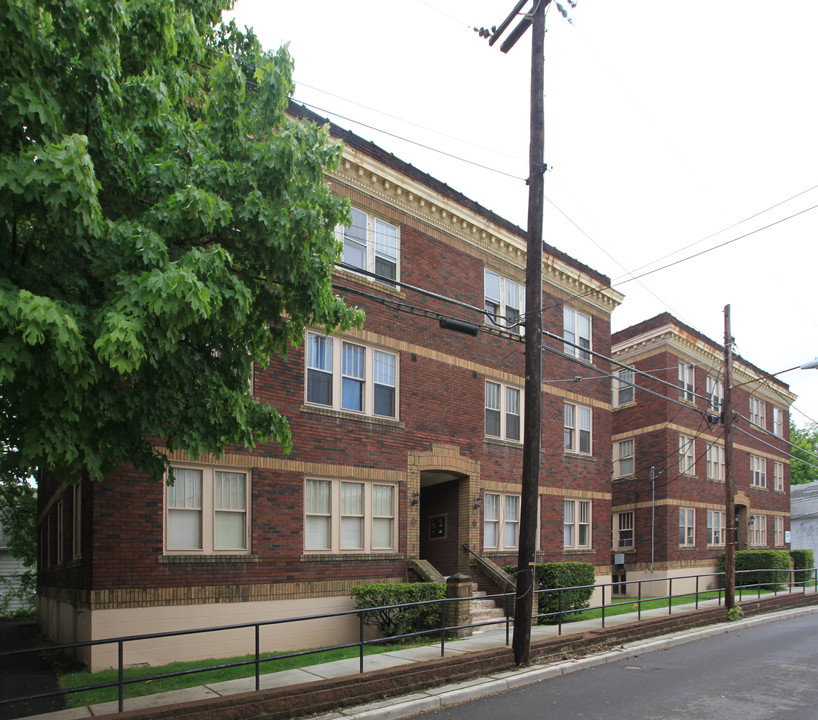 7-9 Eaton Pl in Binghamton, NY - Building Photo