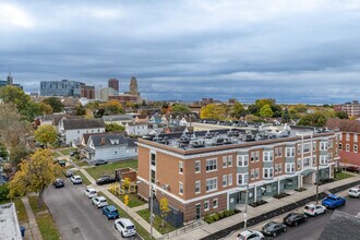 La Plaza de Virginia in Buffalo, NY - Building Photo - Building Photo