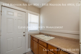 8908 Madison Ave in Cleveland, OH - Building Photo - Building Photo