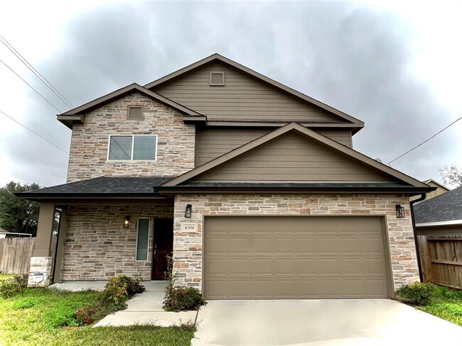 4301 Clover St in Houston, TX - Building Photo - Building Photo