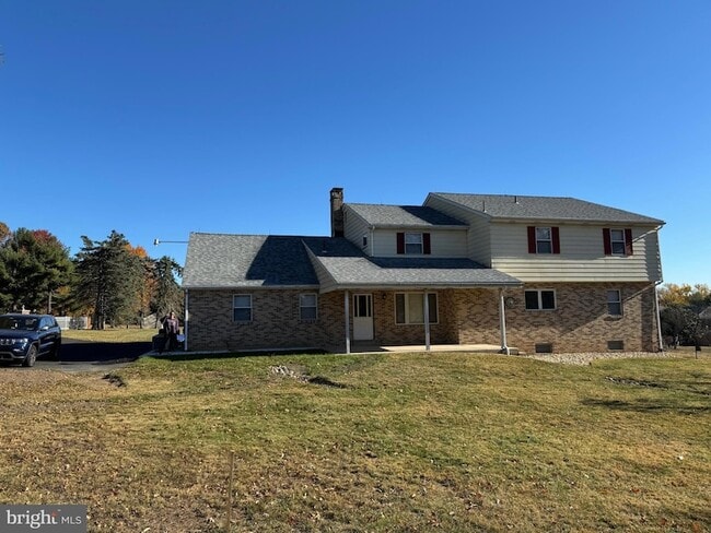 1305 Hawthorne Ln in Fort Washington, PA - Building Photo - Building Photo