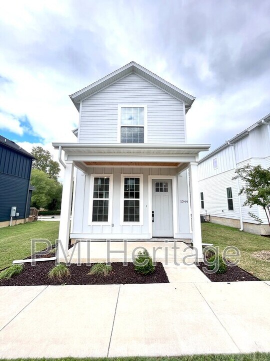 1344 S Duncan Ave in Fayetteville, AR - Building Photo
