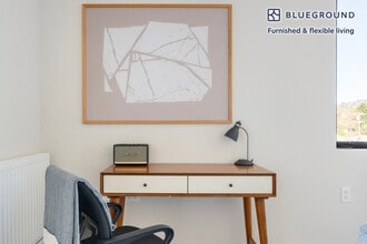 1698 University Ave in Berkeley, CA - Foto de edificio - Building Photo