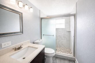 120 S Price St in Lake Worth Beach, FL - Foto de edificio - Building Photo