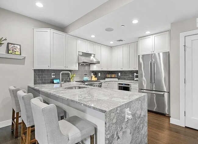 309 E St in Boston, MA - Building Photo - Building Photo