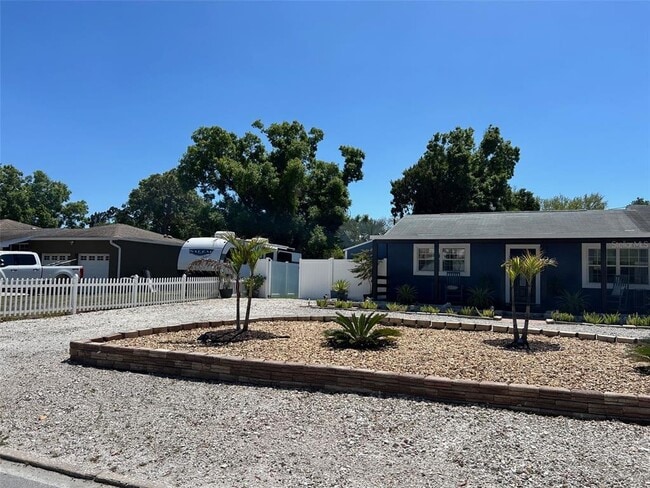 6332 11th Ave S in Gulfport, FL - Building Photo - Building Photo